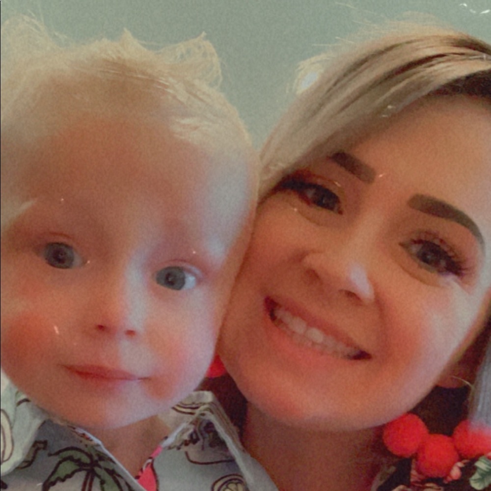 Meet your Posher, Haleigh